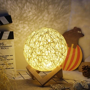 Настолна нощна лампа с led ротанговым топка, нощни 3D лампа Moon, творчески лампа с дървена топка от ратан, дървена поставка за всекидневна декор